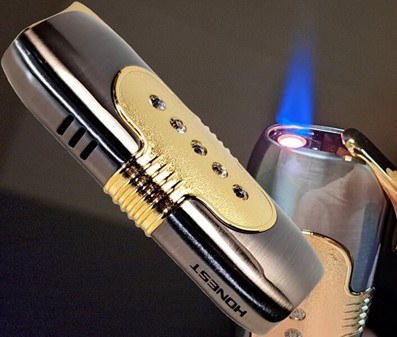 Bedste lighter med Swarovski krystaller. Perfekt gave til hende