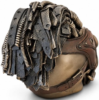 GODE GAVER. Flot Veronese figur af Steampunk kranie med læder hår