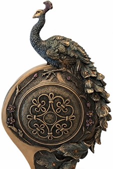 GAVE TIL MOR DER HAR ALT. Flot bronzefigur i form barokke pejs ur