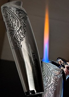 Stilfulde og Billige Stormlightere til Kvinder. Gaveideer, Jet Lighter