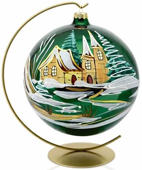 Fantastiske glas julekugle i funklende grøn med vintermotiv. Ø 20 cm
