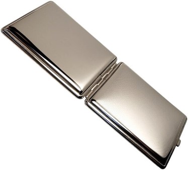 GAVEN TIL KÆRESTEN. Smuk tyske metal cigaretetui til lange cigaretter