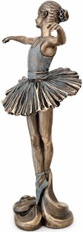 BALLETDANSER FIGUR. Enestående ballerina figur til en gave