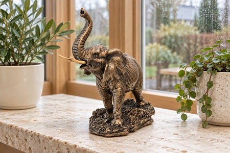 Lille Elefant Figur. Bronze Dekoration – Perfekt Gave til Hjemmet