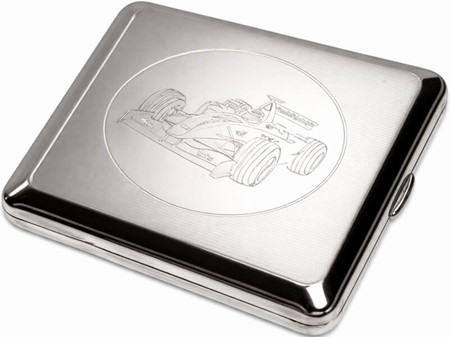 Praktisk tyske metal cigaret etui med et indgraveret F1 racerbil motiv