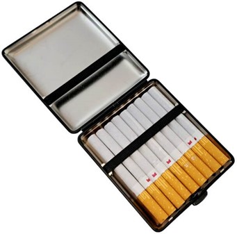 Metal cigaret etui med indianer billede. Op til 18 cigaretter