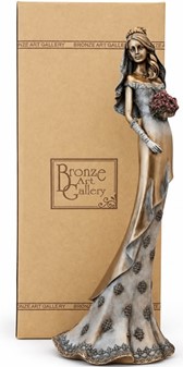 BRYLLUPSFIGUR. Smuk bronze figur af bruden med en bryllupsbuket