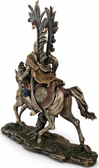 Udsøgt bronze figur af Hussar, polsk kriger på heste. God gave til ham