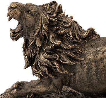 LØVE FIGUR. Brølende Elegance og Majestætisk Bronzefigur Til Hjemmet