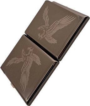 Grafitfarvet metal cigare tetui med lighter. Til 20 stk cigaretter