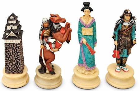 FØDSELSDAGSGAVE TIL HAM. Spændende skak med samurai krigere figurer