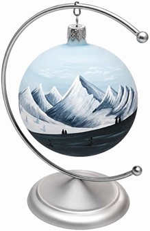 Eksklusiv julepynt. Blå juletræskugle med et vinterlandskab. Ø 10 cm