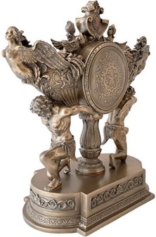 Tidløs Bronze Kaminur. Eksklusiv bryllupsgave og barok kunst i ét