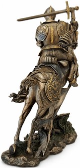 BEDSTE JULEGAVE TIL HAM. Ridder på en hest figur. Unik stue dekoration