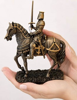 KNIGHTS FIGURER. Billig og unik figur som pynt til hjemmet og kontoret