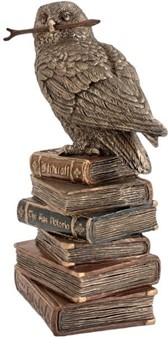 Ugle Figur Bronze. Kreativ Studentergave og Symbol på Visdom