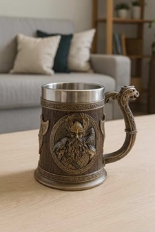 Eksklusivt Ølkrus med Nordiske Guder – Drik med Odin og Thor