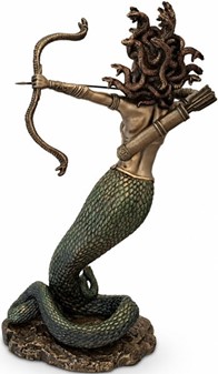 Frygtindgydende smuk Medusa figur. Iøjnefaldende smuk boligindretning