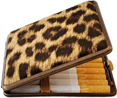 Diskret Elegance som Gave: Leopard Cigaret Etui i Kunstlæder