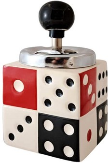 Keramisk spilleterning formet askebæger. Et must-have for gamere