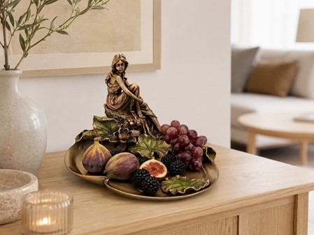 Romantisk Art Nouveau Skål: Pige og Lotusblomst - Unik Kunstværk