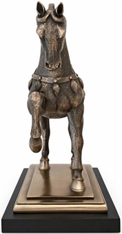 Gave til Rytter. Bronze Hestefigur. Symbol på Styrke, Frihed, Skønhed