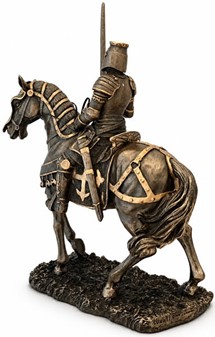 KNIGHTS FIGURER. Billig og unik figur som pynt til hjemmet og kontoret