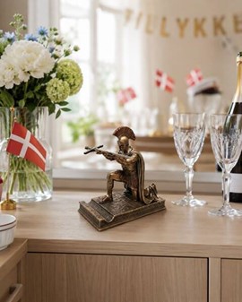 SKULPTURER TIL HJEMMET. Romersk Centurion Figur - Kuglepensholder