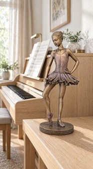 GAVE TIL EN BALLERINA. Attraktiv ballerina figur til stue dekoration