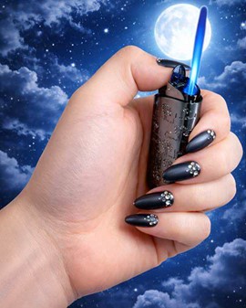 JET LIGHTER. En luksuriøs, vindsikker gaslighter med stilfuldt design