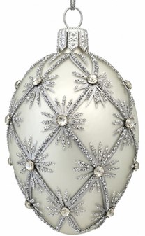 Udsøgte Fabergé-stil glasægpynt. ægformede julekugle i sølv. H 9 cm