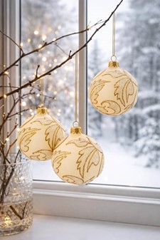 Smukke ecru julekugler af glas med glimmer gyldne blade, Ø 8 cm 6 stk