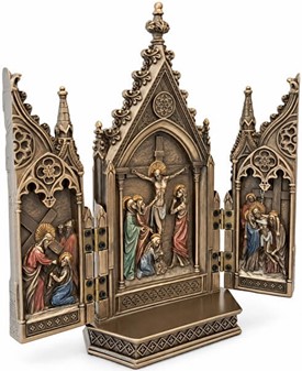 JESU KORSFÆSTELSE. Flot, tredelt Triptykon fra Veronese samling
