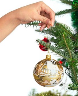 Juletræspynt. Flotte julekugler glas guld med julemotiver. Ø 10cm 6stk