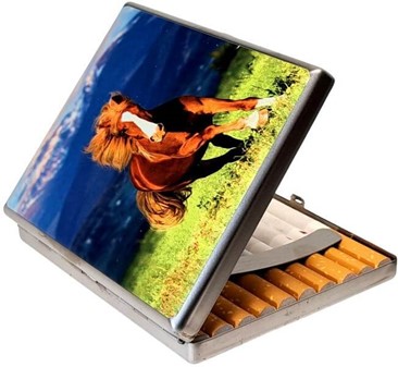 Smuk Hest i Galop på Metal Cigaretetui - Klassisk Design