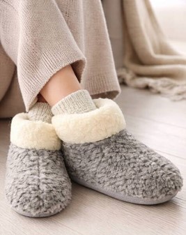 Bløde uld hjemmesko dame. Varme, lette og daglig hygge til kvinder