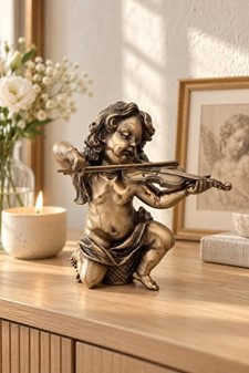 PERFEKT JULEGAVER. Smuk bronze figur af en engle spiller violin