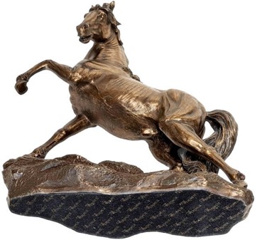 HESTESKULPTUR. En majestætisk og perfekte dekoration til dit hjem