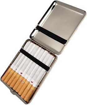 JULEGAVE TIL VEN. Metal cigaretetui med indgraveret edelweiss blomst