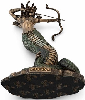 Frygtindgydende smuk Medusa figur. Iøjnefaldende smuk boligindretning
