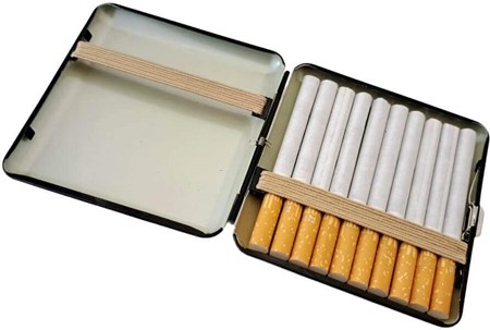 Eksklusivt Ulve Gavesæt. Cigaretetui og Lighter i Kunstnerisk Design