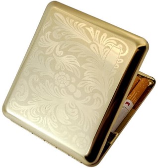 GAVE TIL MORS DAG. Den smukkeste guldfarvet metal cigaretetui