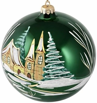Fantastiske glas julekugle i funklende grøn med vintermotiv. Ø 20 cm