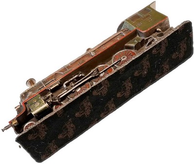 Steampunk Damplokomotiv Figur – En nostalgisk rejse i miniature!