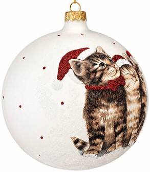 KATTE JULEPYNT. Stor julekugler i hvid med fire katte. Ø 15 cm