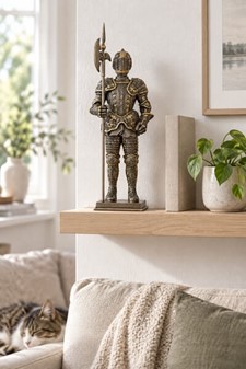 RIDDER. Middelalder soldat realistisk figur. Pynt til boligen
