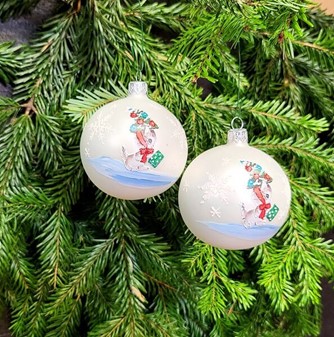 Julekugler glas i hvid mat med juletræ på killings hoved. 8 cm, 6 stk