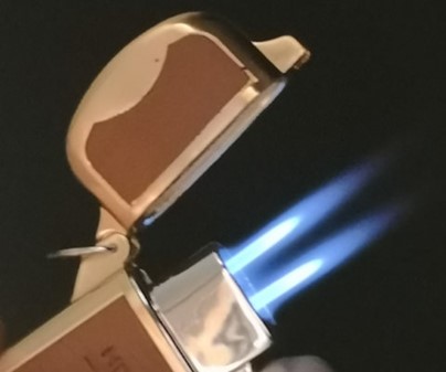 GAVEIDE TIL MANDEN | Dobbelt flamme Cigartænder.