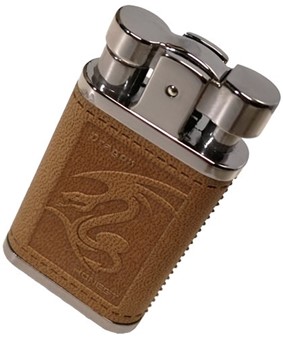 GODE GAVER TIL KÆRESTEN. Lighter i brun med den kinesiske dragen motiv
