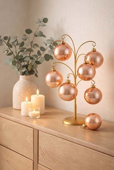 Laksefarvede julekugler, fordi dit juletræ fortjener glam! Ø 8cm 6 stk
